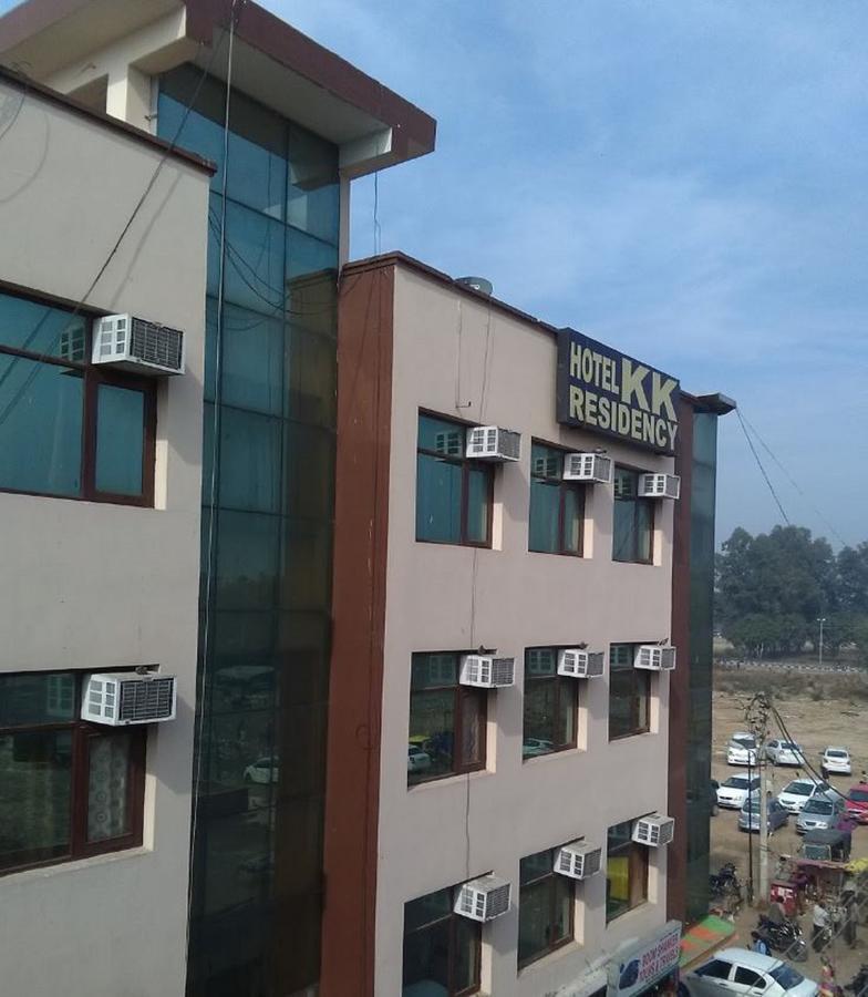 Hotel Kk Residency Chandīgarh 外观 照片