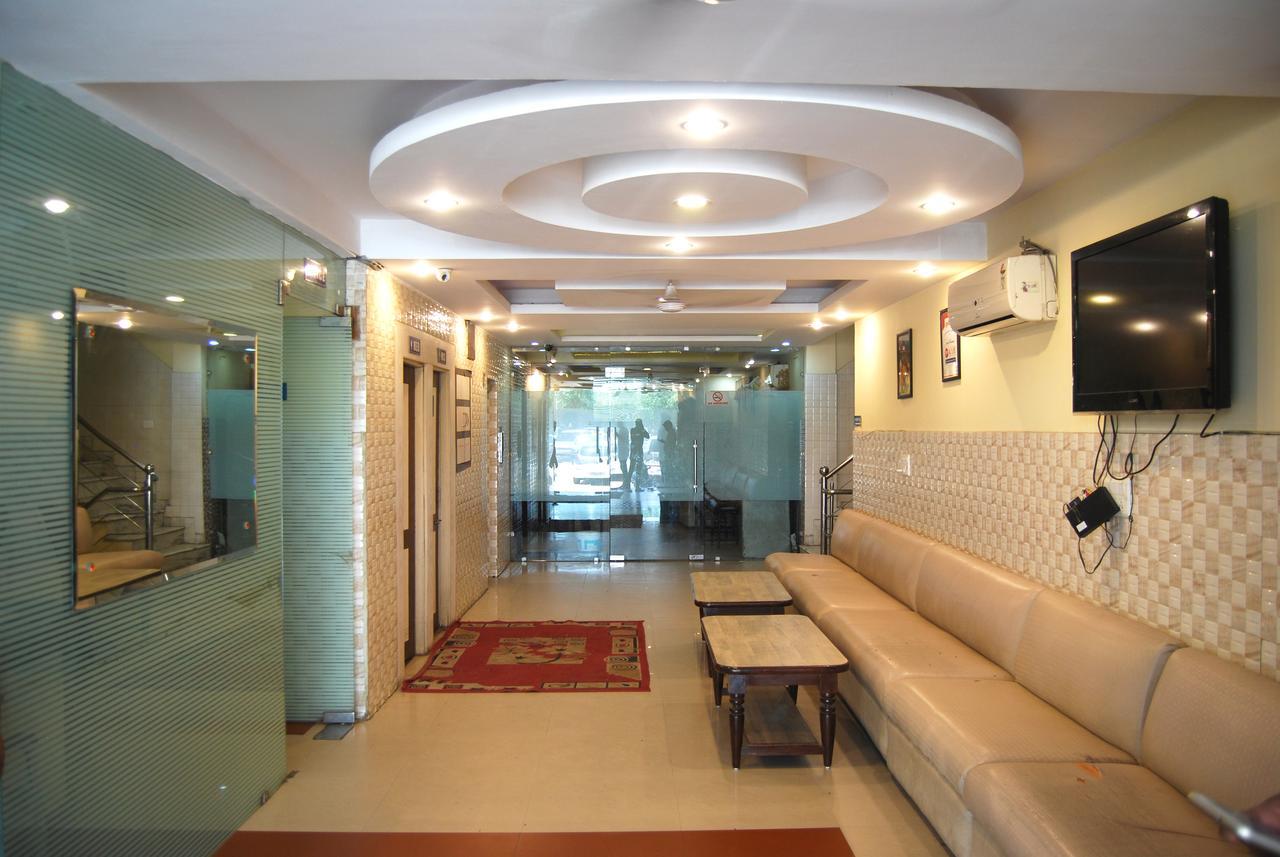 Hotel Kk Residency Chandīgarh 外观 照片